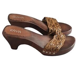EUC Kaya Sandals